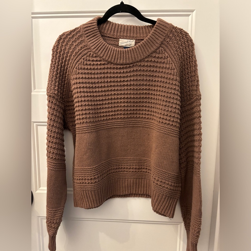 Universal Thread Crewneck Sweater